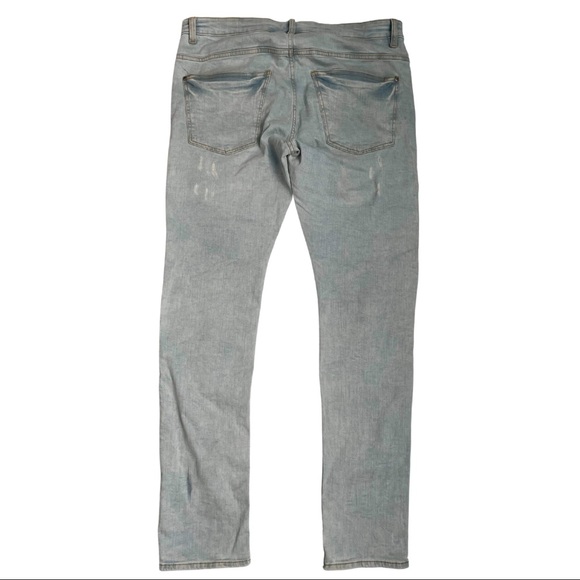 Divided Light Blue Ripped Jeans Size 34 - Picture 4 of 4